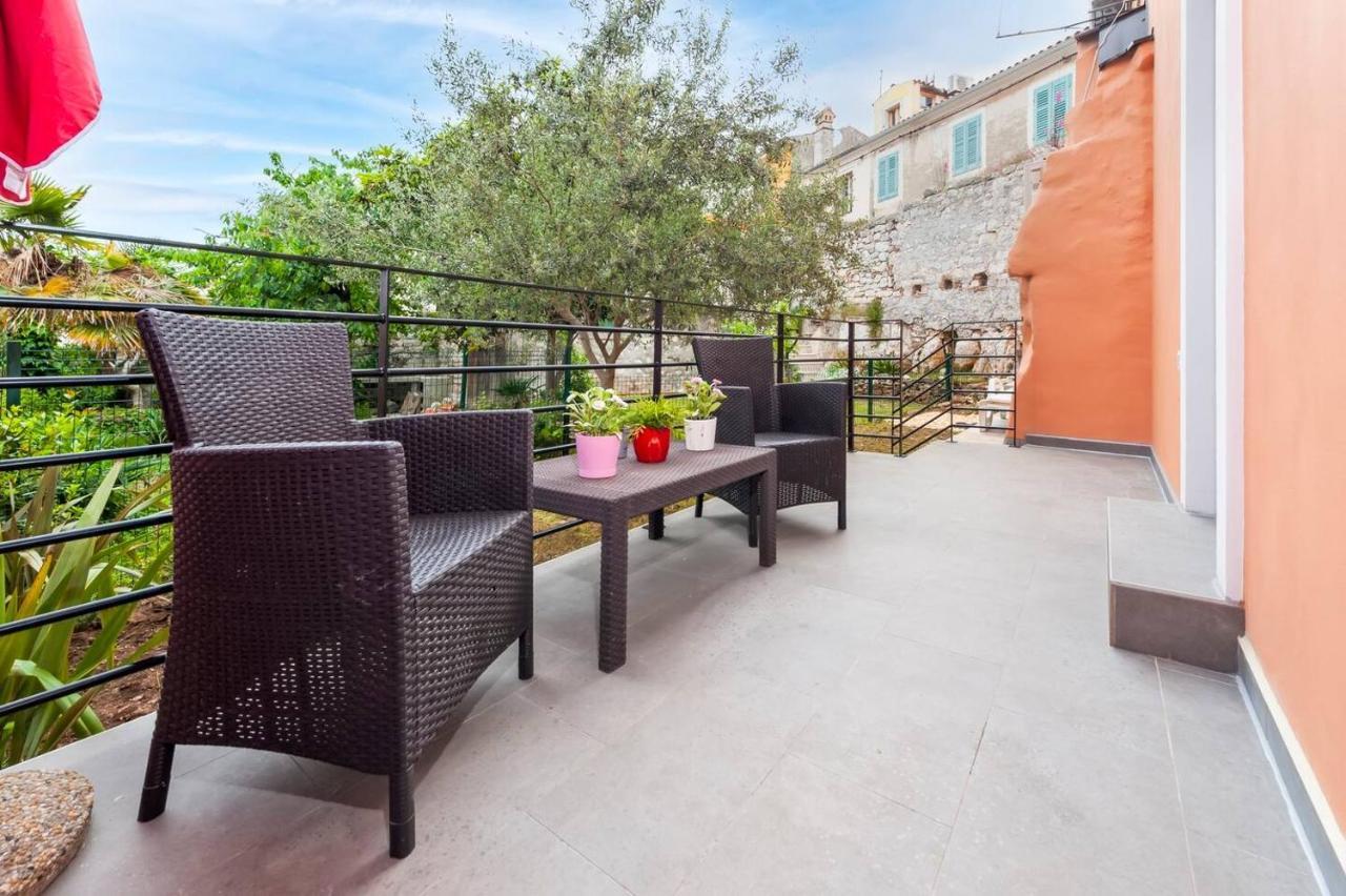 Ferienwohnung Kuca Melina Rovinj Exterior foto